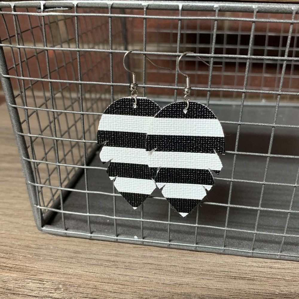 Cute striped earrings
